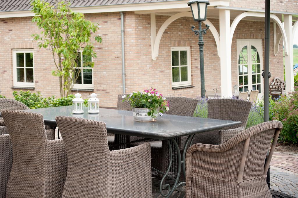Het Jaarsveldhof Bed & Breakfast Montfoort Bagian luar foto