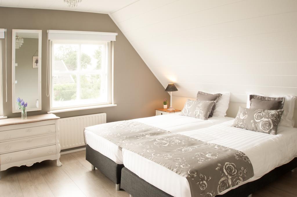 Het Jaarsveldhof Bed & Breakfast Montfoort Bagian luar foto