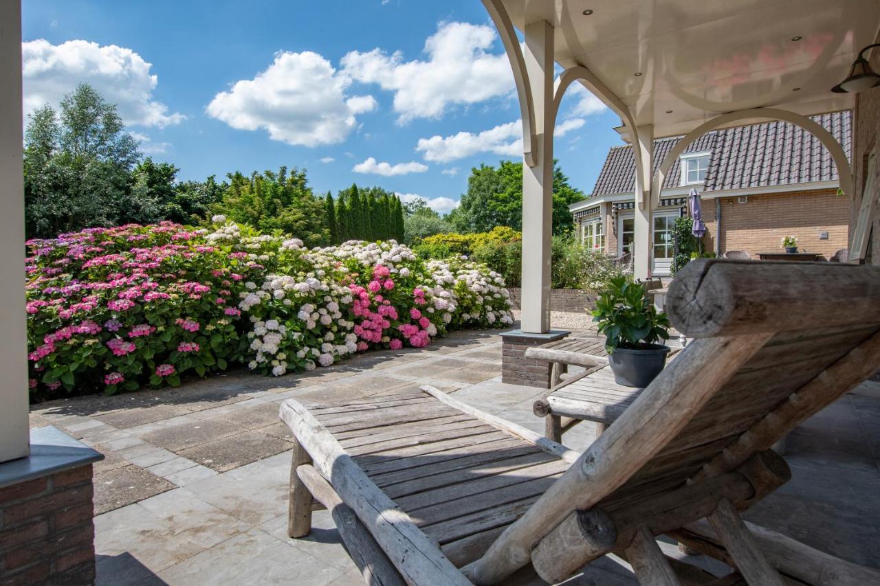 Het Jaarsveldhof Bed & Breakfast Montfoort Bagian luar foto