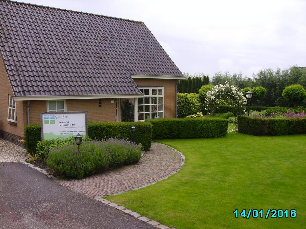 Het Jaarsveldhof Bed & Breakfast Montfoort Bagian luar foto